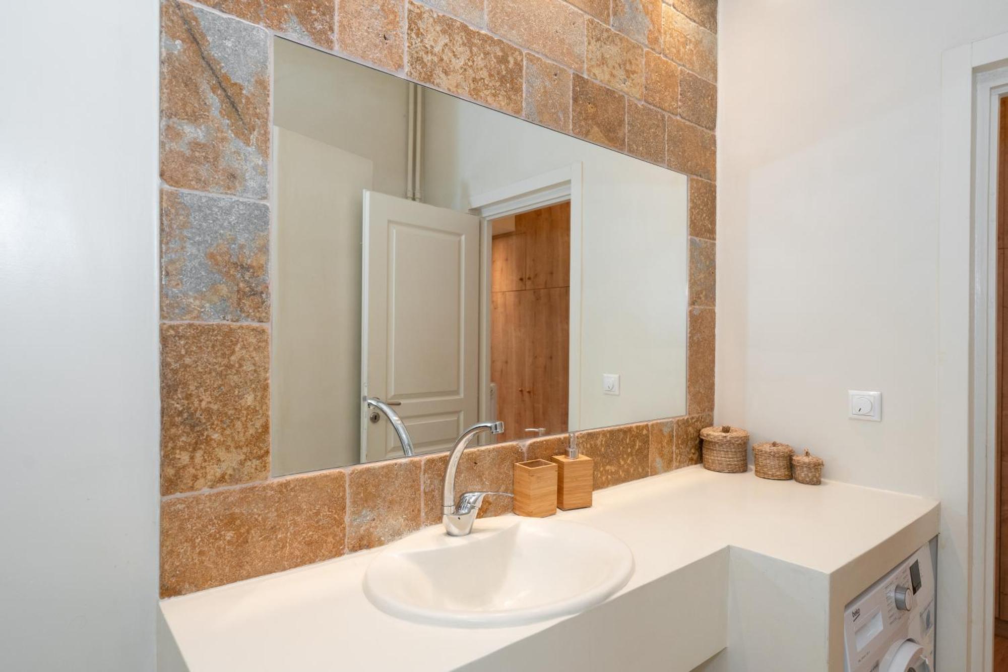 Contemporary Apartment Made Of Wood And Stone. Atene Esterno foto