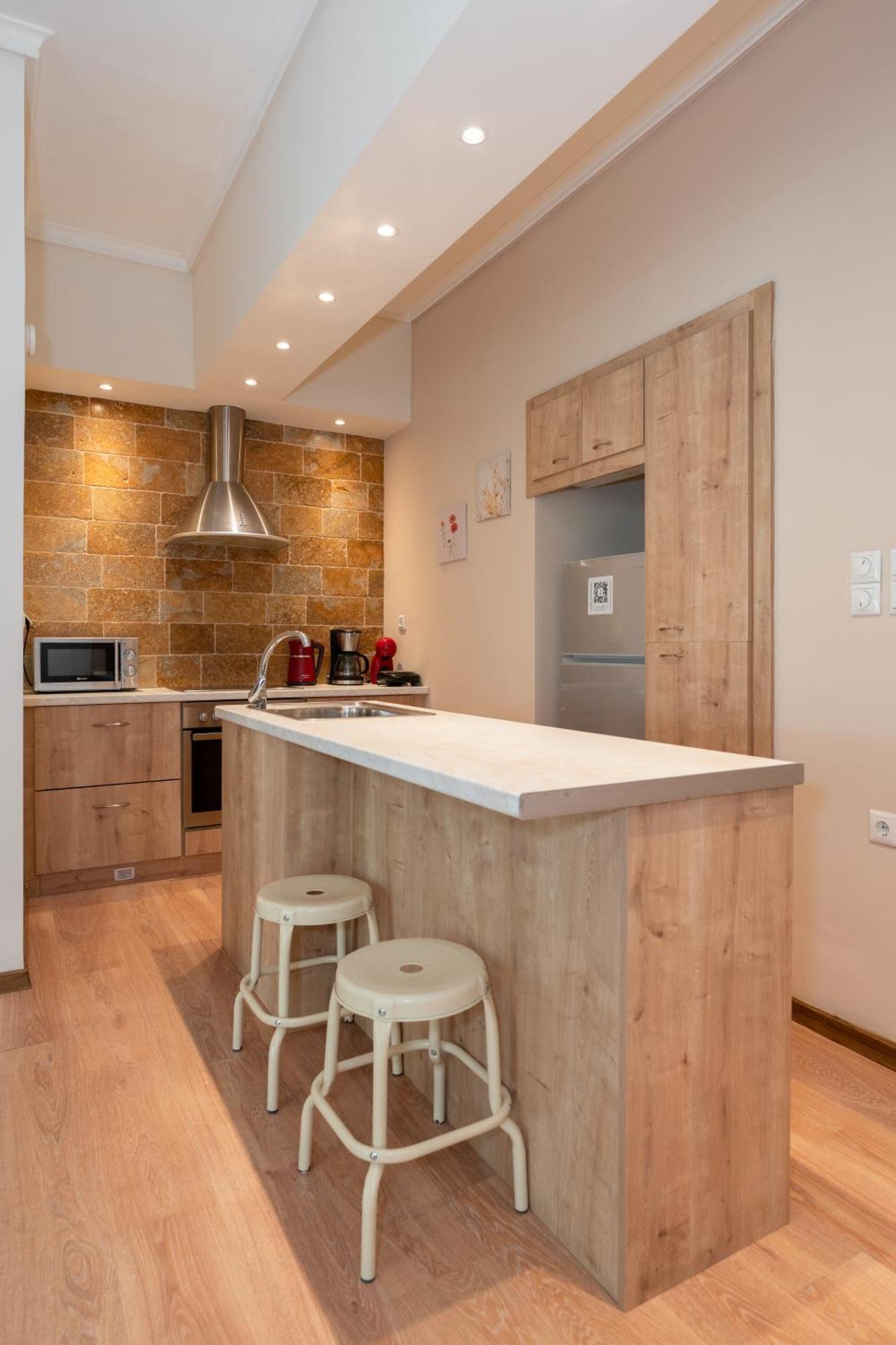 Contemporary Apartment Made Of Wood And Stone. Atene Esterno foto